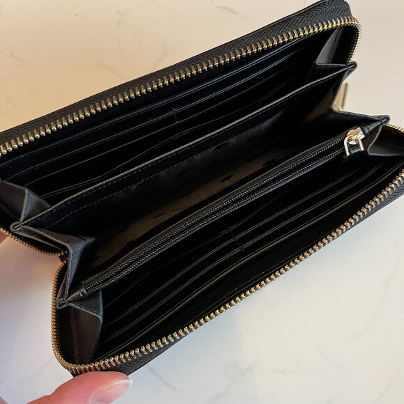 Kate Spade black zip around leather wallet - Picture 3 of 3